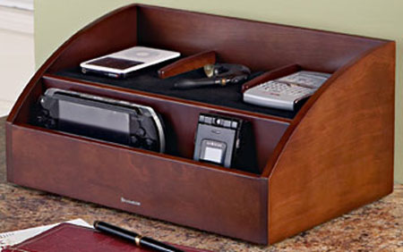 wood-charging-station-fathers-day-gift